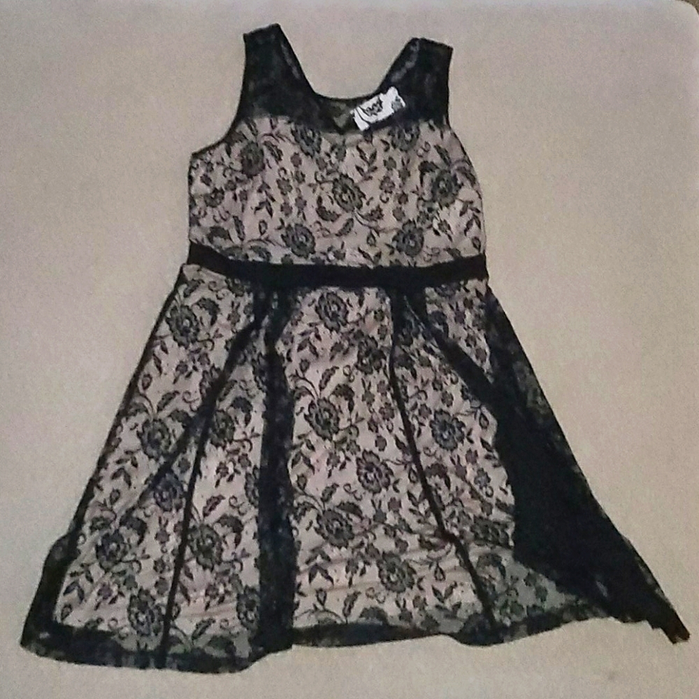 Dress NWT